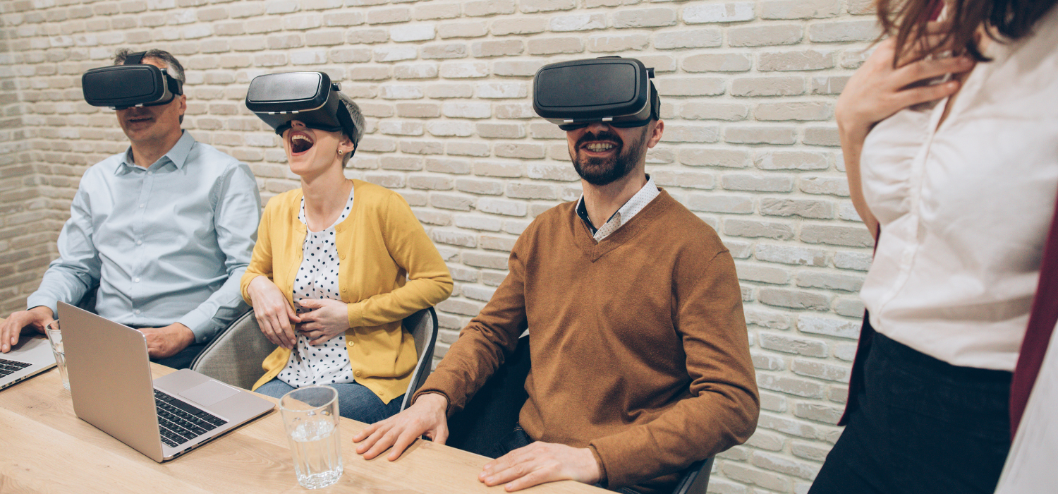 AR/VR Connectivity: Technologies and Use Cases